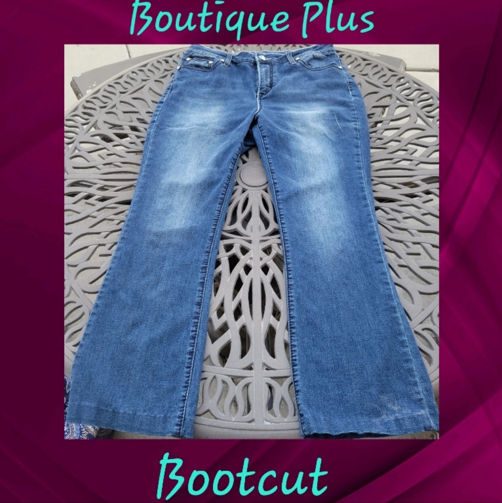 Embroidered Jeans with Rhinestone Snaps/Rivits